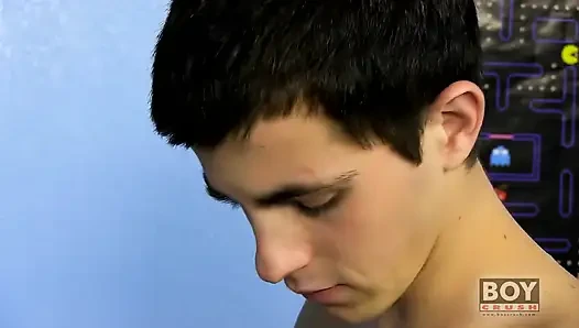 Conner Austin'in ağzına boşalıyor