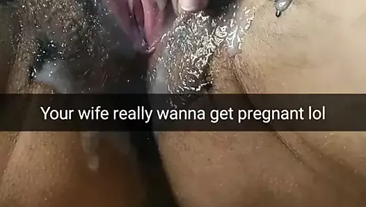 Cheating slutwife pushing cum inside her pussy for pregnancy