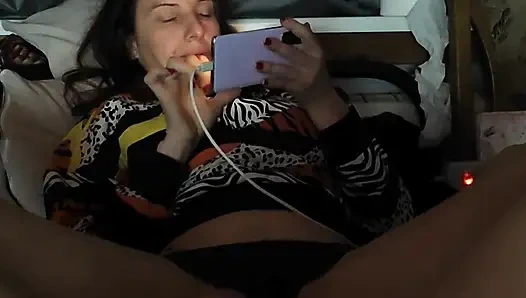 Первый анал July Lora