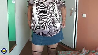 Espanhola latina madura amadora esposa com uma grande buceta