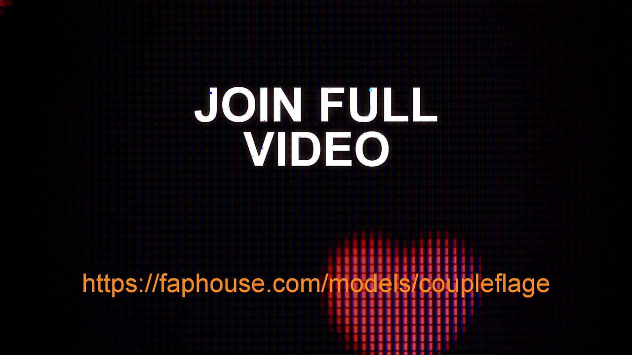 FFMの3Pウェイトレスが記念日に夫婦とセックス