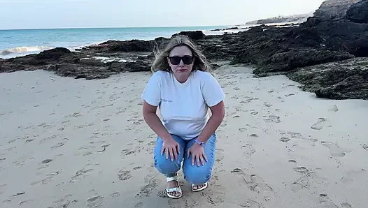 Peeing in Tight Jeans on the Beach