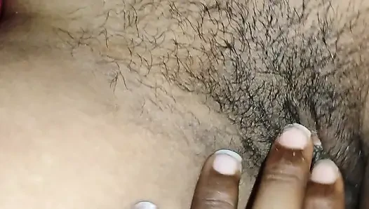 Toket aduhai gadis seksi ini keliat buruk banget