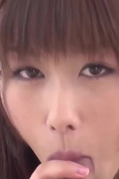 Hentai napaljene azijske drolje 046