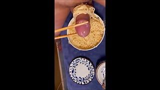 Food Sex - Cum On Noodle