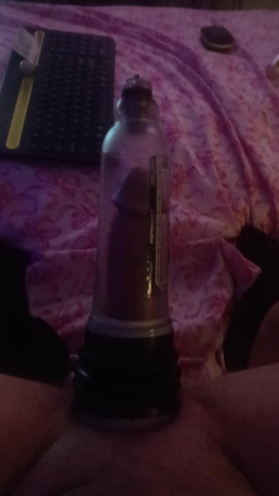 My hydromax pump makes my cock look thick