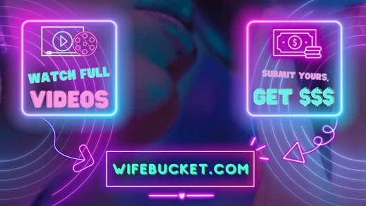 Wifebucket Amateurs - Sloppily and loudly masturbating