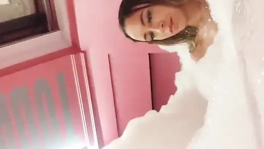 Skinny Girl Alone in Hydro Crazy to Take Dick