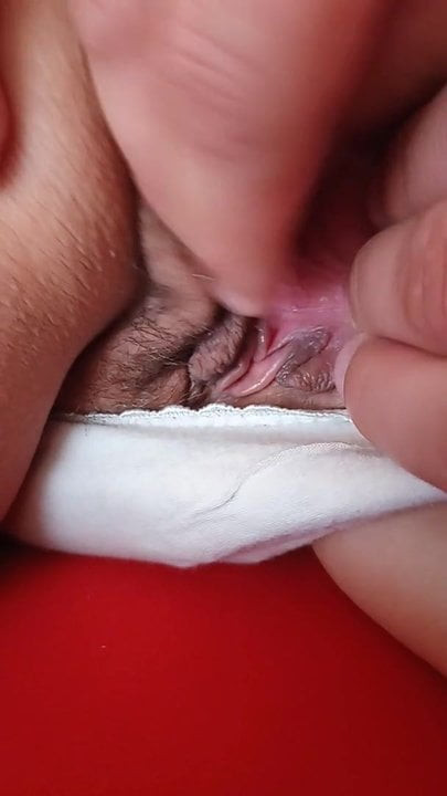 Wife pussy play at morning