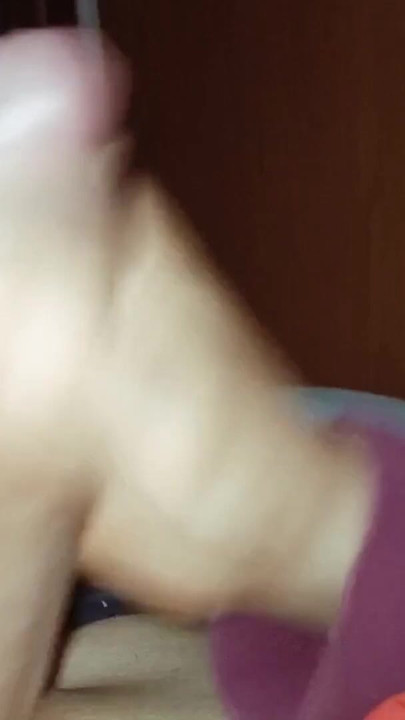 I cum on the NOTEBOOK at least STUDIES BETTER SLUT (DIALOGUE ITA 4GIRLS) | Clip 1