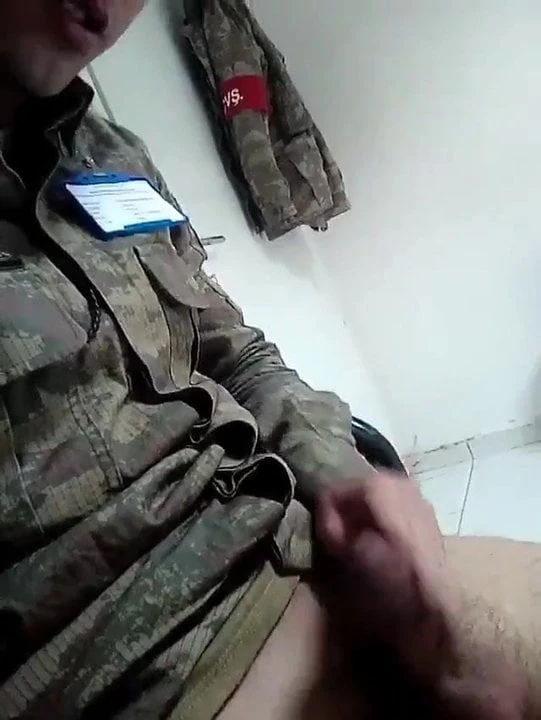 Amateur Turkish - YALARIM O YARAGI