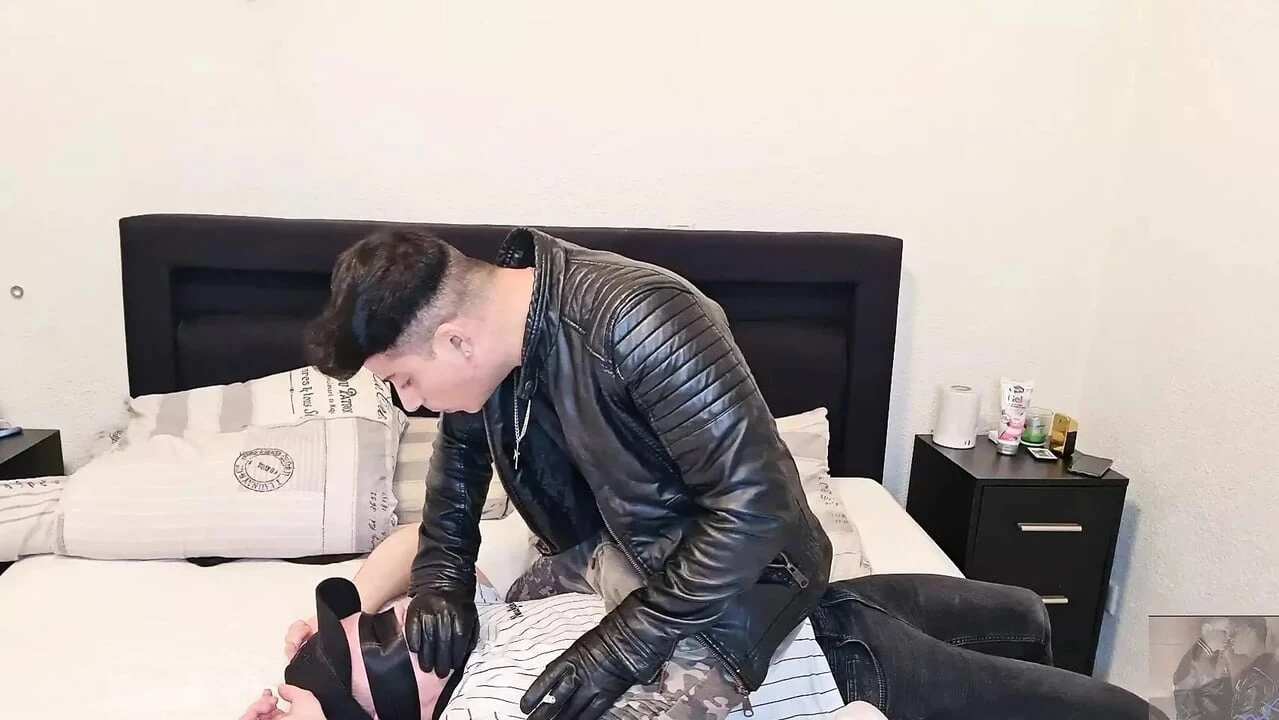 19y.o. boy used: Deepthroating and fucking my boy hard wearing a leather jacket and leather gloves