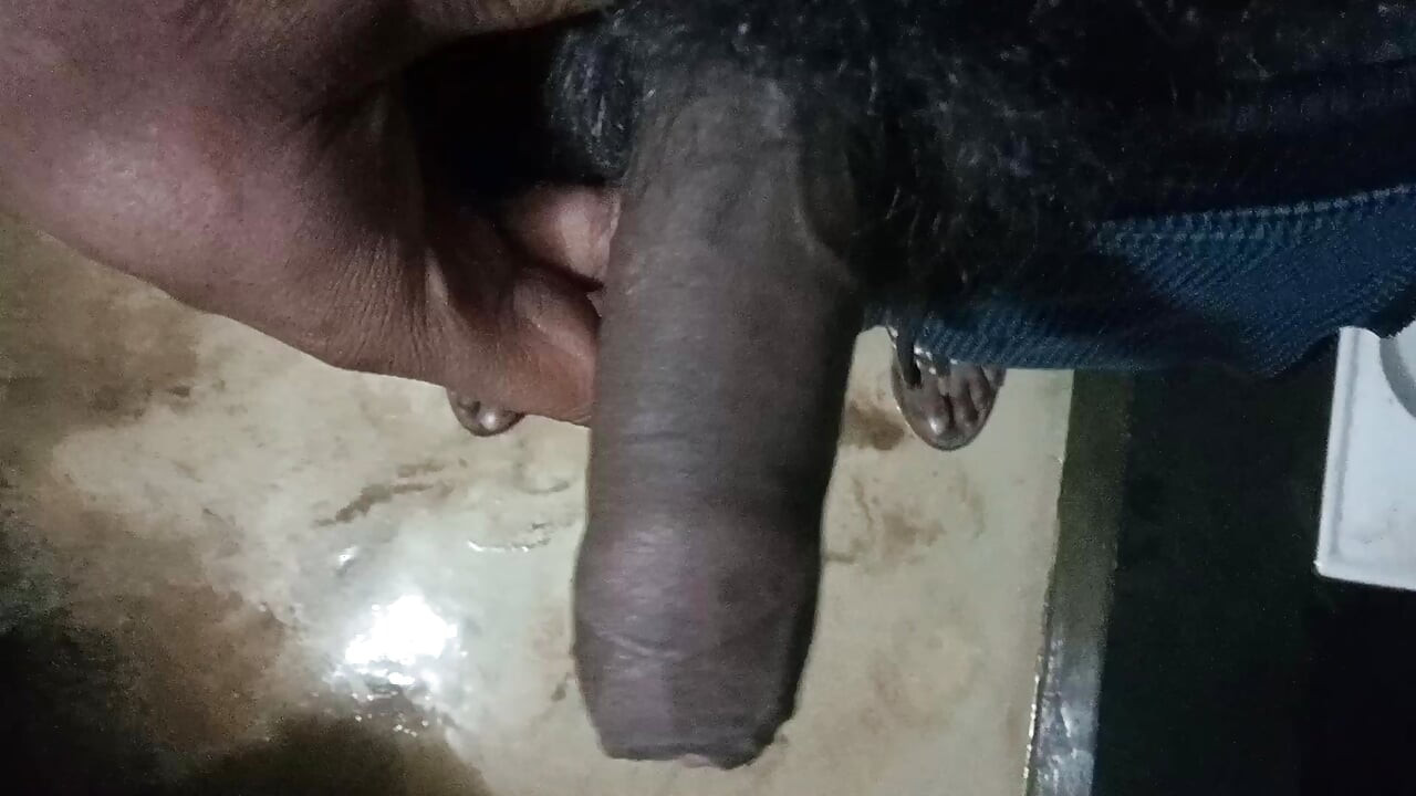 เย็ดสาววิทยาลัยอินเดียครั้งแรกกับหีแน่น ๆ