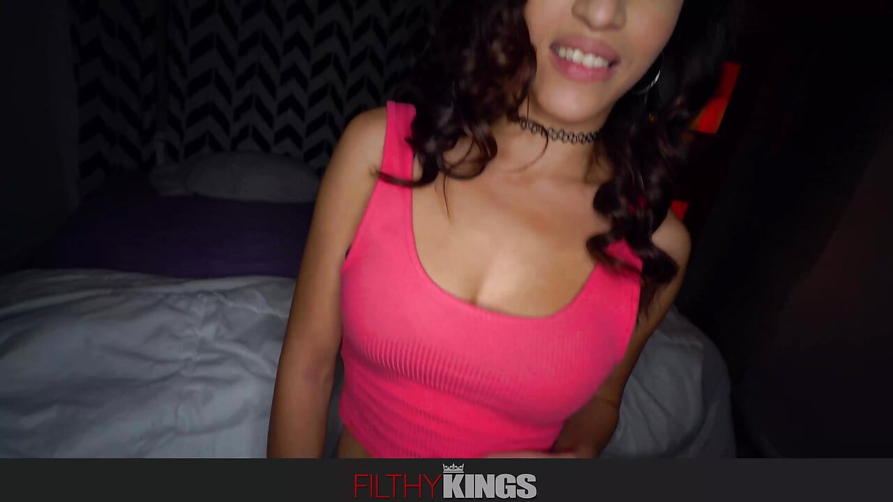 Βρώμικο POV - η καυτή λατίνα Gabriela Lopez γαμήθηκε σκληρά