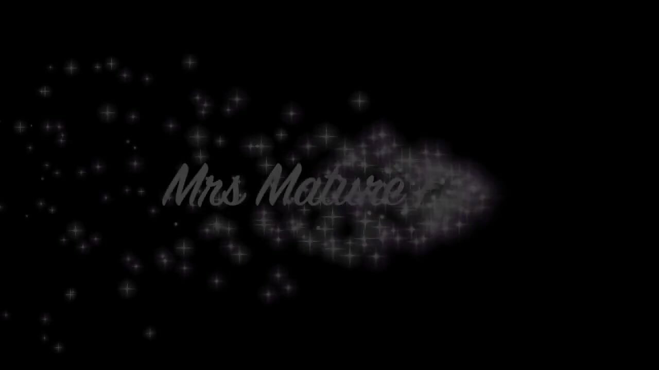 Mrs Mature Feet Com Meia-calça Estribo Sexy 511