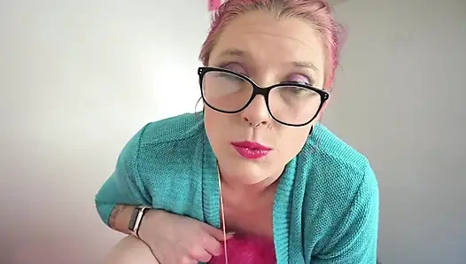 Pantat bahenol cewek ini dijilat sama selingkuhannya yang berantakan