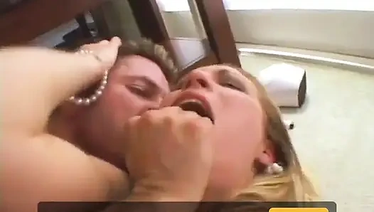 Kinky slut gets fucked in both of her holes
