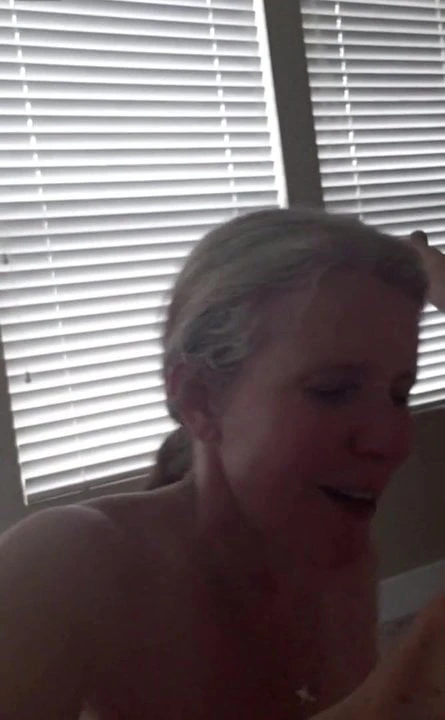 My mature maid (rimjob)