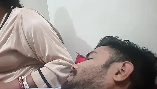 Desi indisches vabi romantischer sex anal hardcore caw mädchen