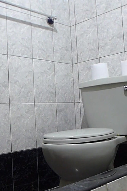 Intense Anal to Stepsister in Bathroom with Cumshot Inside the Ass