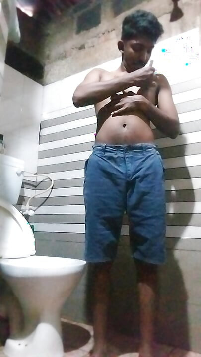 校长Dumbfag Shithin撒尿我的内衣（Jockstrap）