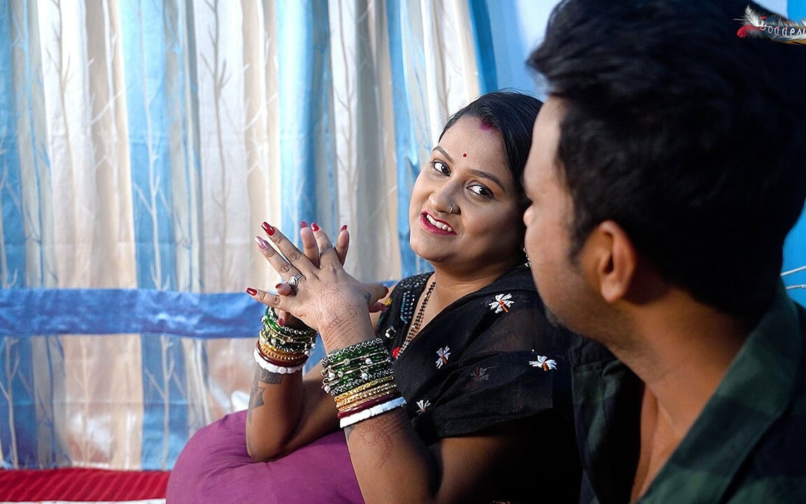 Desi Mallu Bhabhi Hardcore Fuck with Her Boyfriend When Her Husband Not at Home