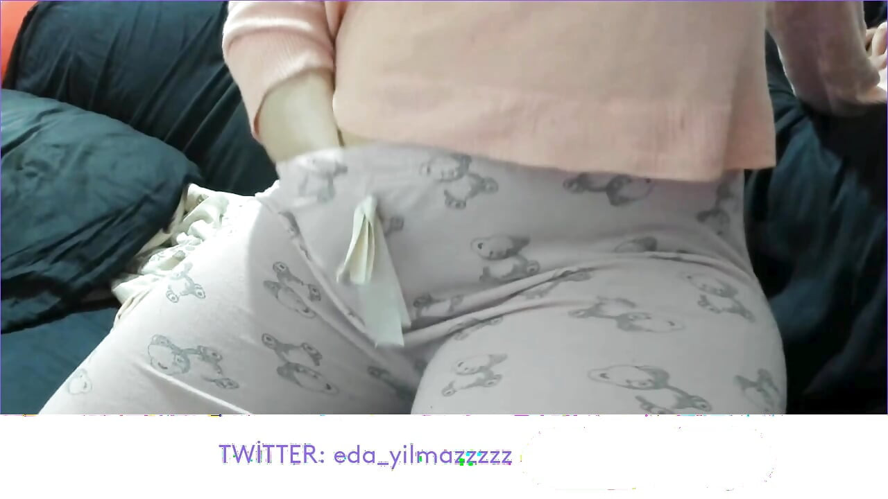 MASTURBATE WITH PAJAMAS- CUM WITH PAJAMAS