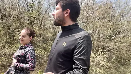 Outdoor MILF Anal Part 2