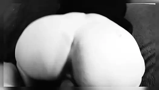 I love her ass