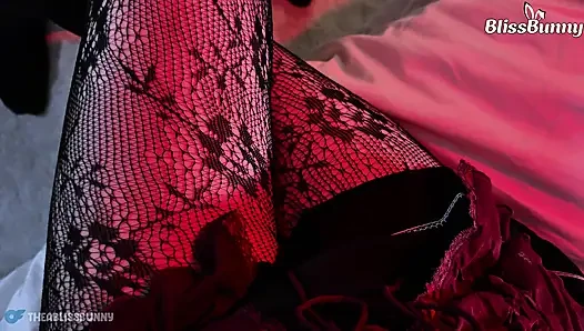 Picked Up Hot Babe at Club - Wild Hotel Room Hookup