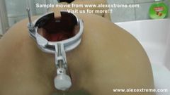 Alexextreme - dùng tay chọc lỗ đít, mỏ vịt, bao, dương vật giả