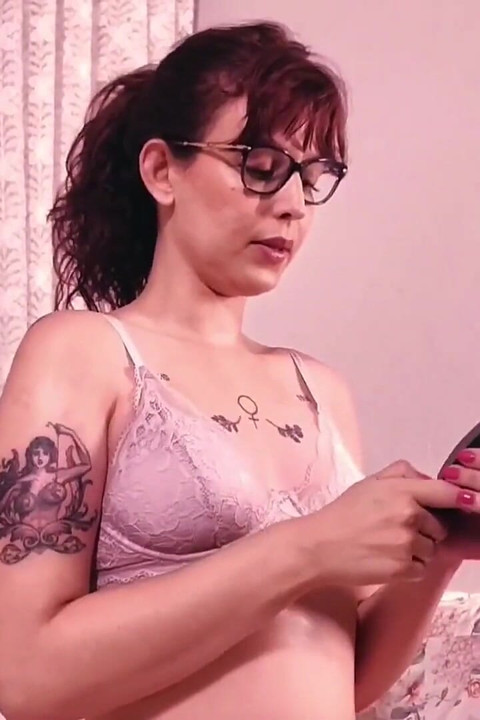 Tattooed White Teen Sucks Her Stepbrother and Sits Until She Cums