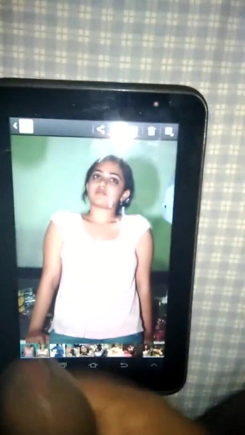 Jaw-dropping moment from "Nitya menon Moaning cum tribute"