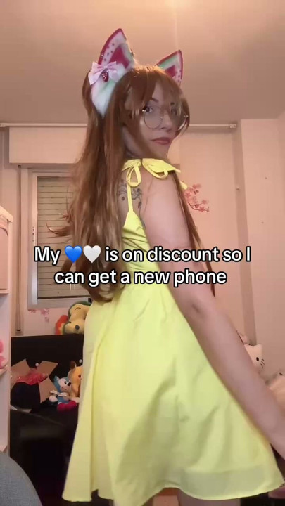 Χαριτωμένο Babe με Cosplay