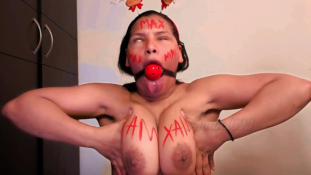 Vücut yazımı bich bdsm fahişe vücuduma yazıyorum, bdsm ve 4 yarak köle boğazımı sikiyor, yüzüme dev penisler boyadım