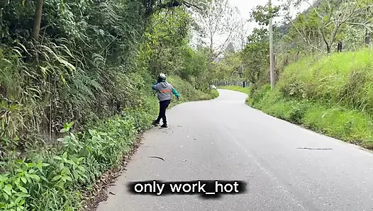 Lihat bagaimana jalan-jalan berjalan