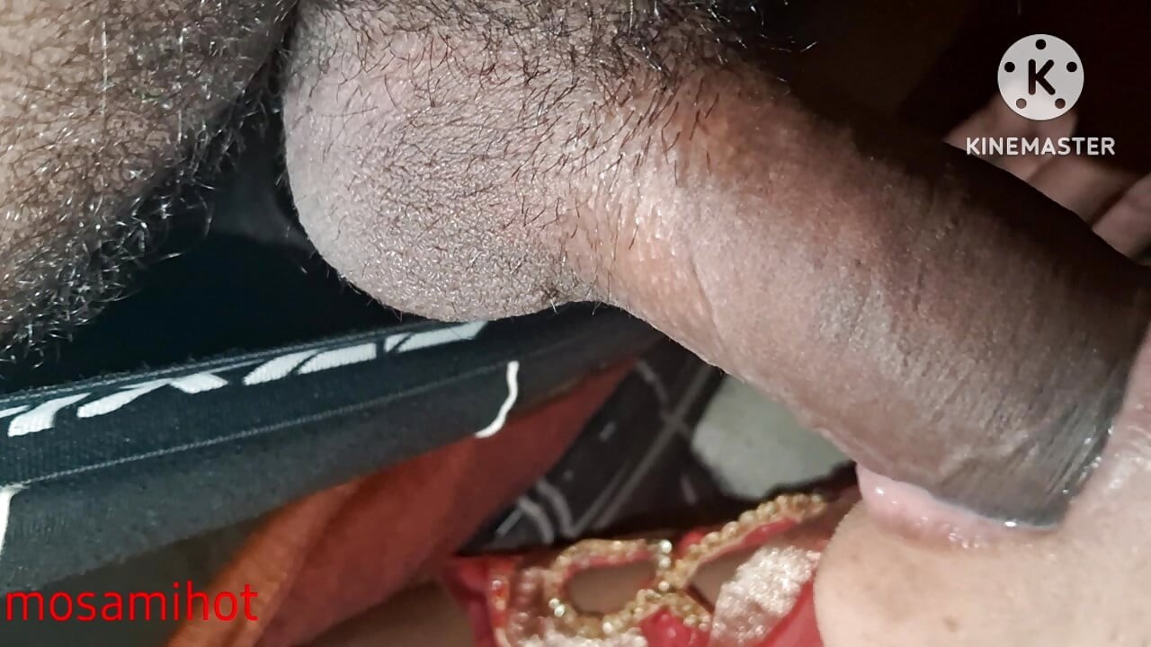 The sister-in-law of the village put cream in milk and put it in the mouth of the land.