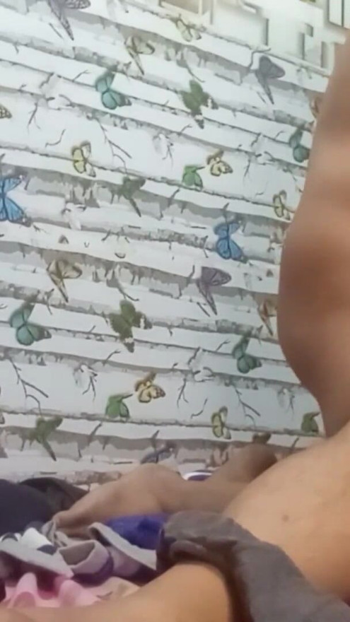 Two Pinoy Security Guys Jerk Off After Work. | Clip 1