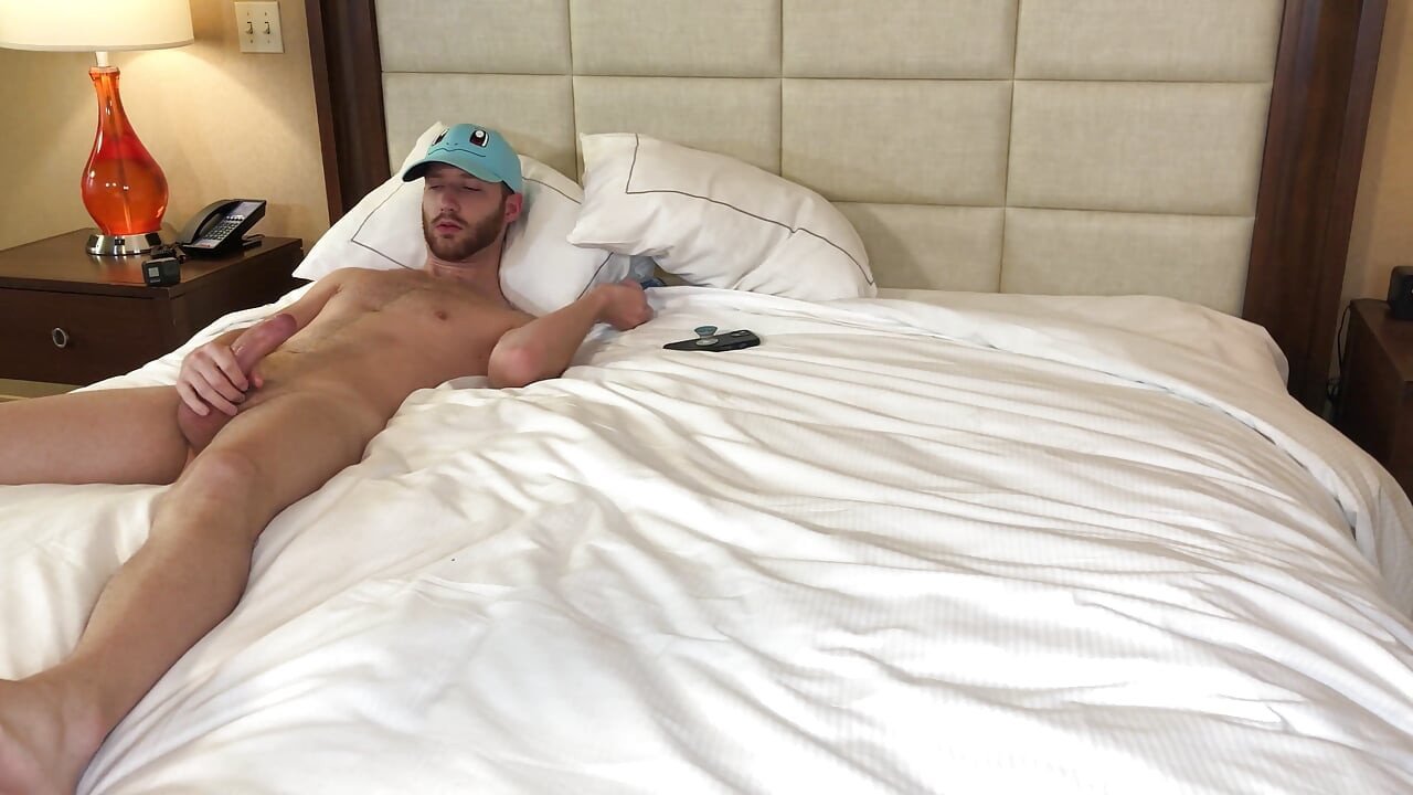 Jake Grand Solo Masturbation for 30 Minutes