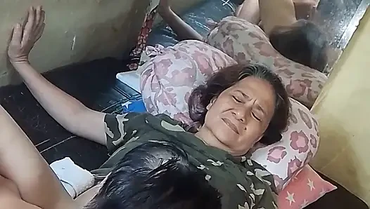 Моя жена она сказала мне, почему ты - лучшая лизательница киски, ты - Великий лизатель киски.