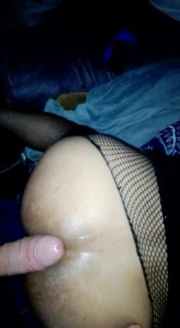 Ass gets filled with cum
