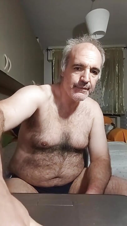 M-ai făcut să ejaculez, penis tare