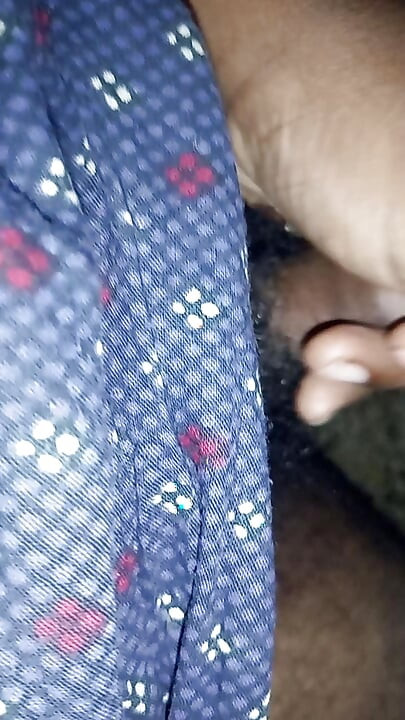 Afrika eşcinsel büyük yarak açık havada masterbate