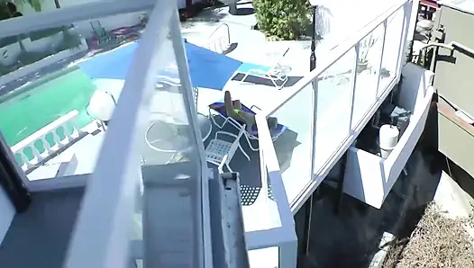 Cewek sange ini lagi ngentot kontol besar nacho vidal!