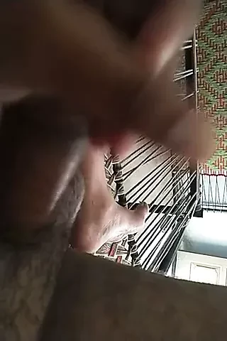 Daha fazla ve şişman büyümek için benim horoz için bitkisel yağ masajı