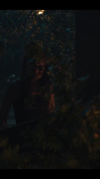 Coco Bae uzgaja kurac! Futanari iz stvarnog života pretvara seksi brinetu u seks gladnu transice koja jede pičku | Isječak 1