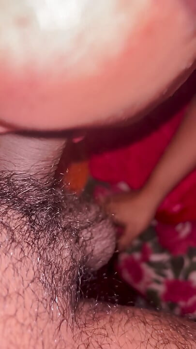 Bhabi giving blowjob