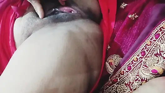 Desi sister-in-law fucked while cleaning in the kitchen while talking sexy things