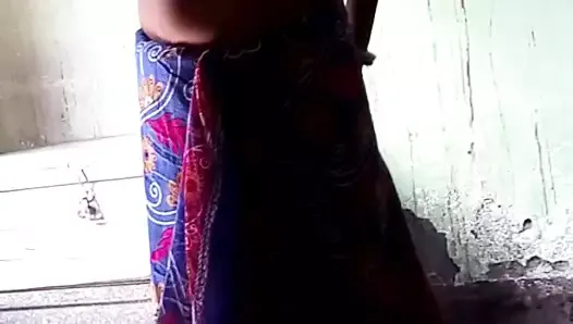 Indian bhabi dress change sari