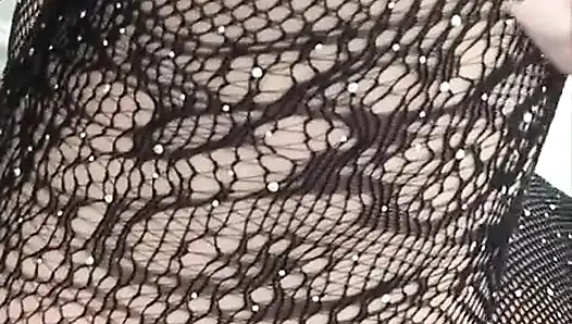 Привет, Ниника 69